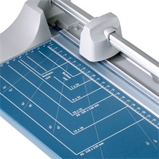 DAHLE Papírvágó 507, körkéses, A4, 8 lap (70gr) - (Practical entry-level trimmer for hobby use)