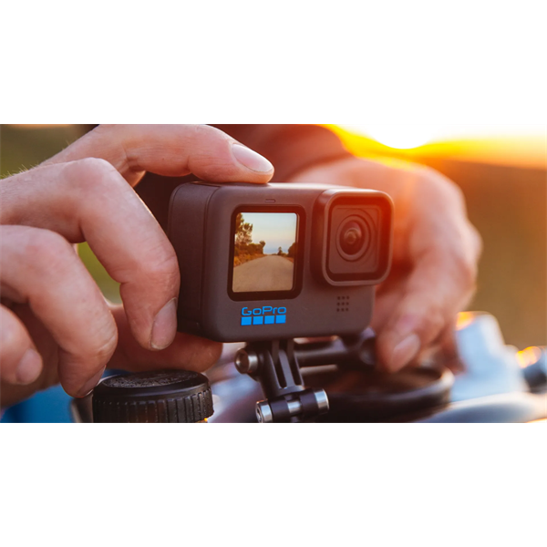 GOPRO Hero 10 Black 101-CN (GP2 processor, 5.3K60 + 4K120 felbontás, HyperSmooth 4.0, vízálló)