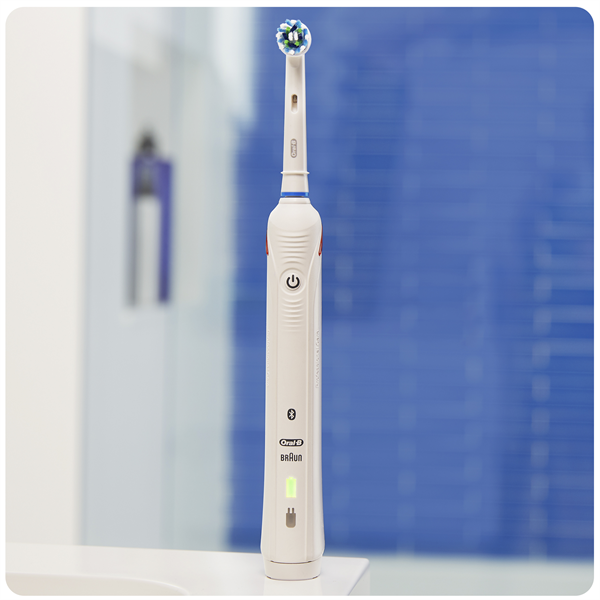 Oral-B SMART 4 4100S Sensitive elektromos fogkefe, nyomásérzékelő, 3 üzemmód, időmérő, Li-ion akku 1 töltés, akár 2 hét