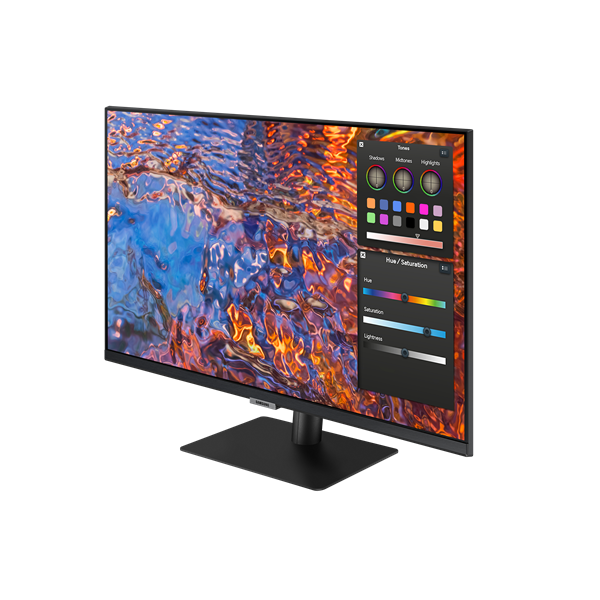 SAMSUNG IPS 27" monitor S80PB, 3840x2160, 16:9, 400cd/m2, 5ms, HDMI/DP/3xUSB/USB-C/LAN, Pivot