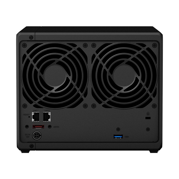 https://www.chs.hu/SYNOLOGY_NAS_Storage_4_Fiokos_DS920_4x27Ghz_4Gb_RAM_2x_101001000_2x_USB30_1x_eSATA-i599748.jpg height=
