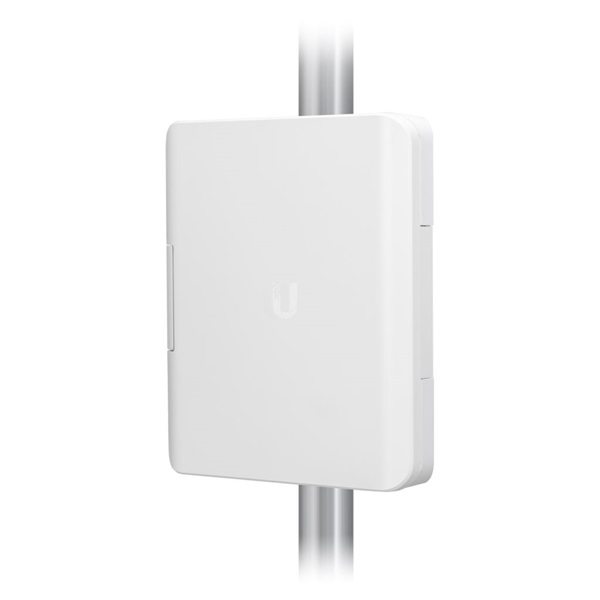 UBiQUiTi Flex Switch Kültéri IP67-es Ház + Ethernet Patch Kábel és 60W PoE Adapter - USW-FLEX-UTILITY