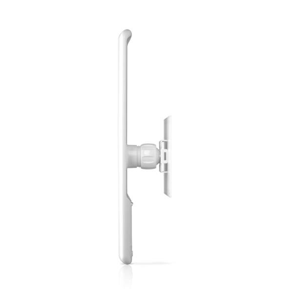 UBiQUiTi Wireless Access Point 5GHz, 1x1000Mbps, Ultra könnyű, Falra rögzíthető, kültéri - LAP-120